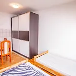 Vila Ema Βίλα *